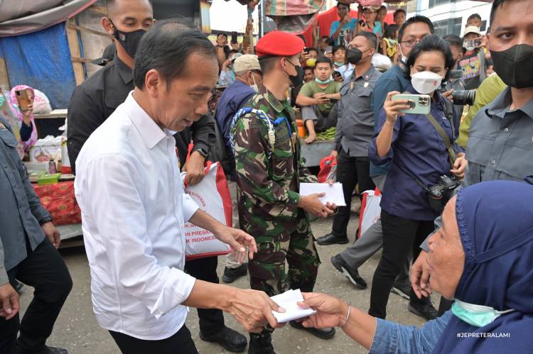 Presiden RI Jokowi, Kunjungi Pasar Bunda Sri Mersing Kota Dumai