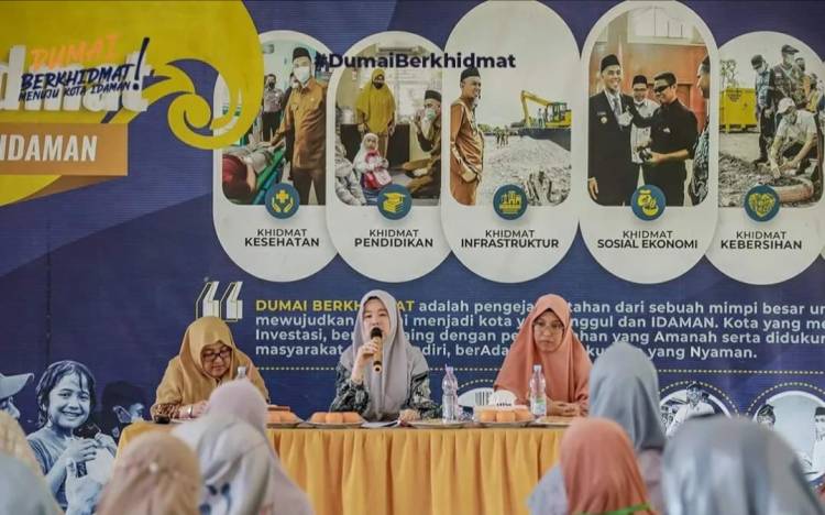 Bunda PAUD Kota Dumai Buka Seminar Kesehatan Muslimat Hidayatullah Riau