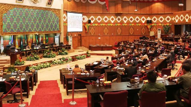 Kaharuddin Ditetapkan Definitif Sekwan DPRD Riau 
