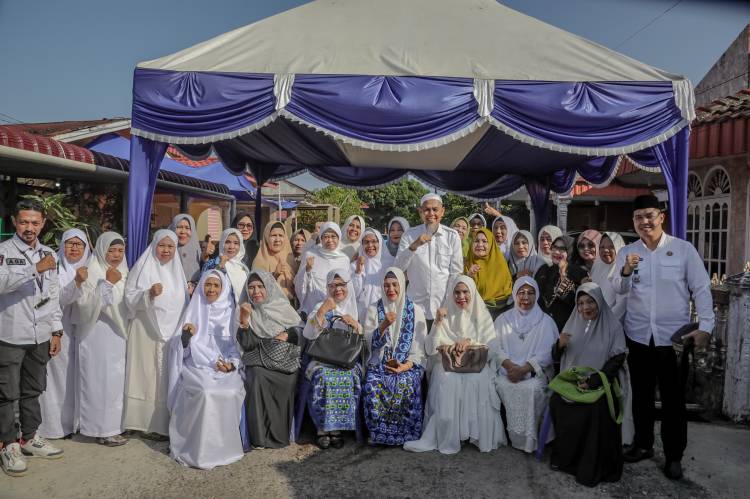 Wako Apresiasi Semangat Ibu-Ibu Pengurus R-Takwa Siti Hajar Berdakwah Kota Dumai