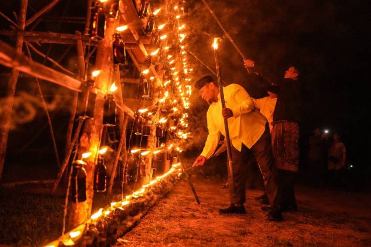 Wawako Dumai Buka Festival Lampu Colok 2026