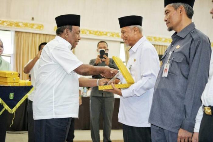 Pemko Dumai Terima Penghargaan K3 Provinsi Riau