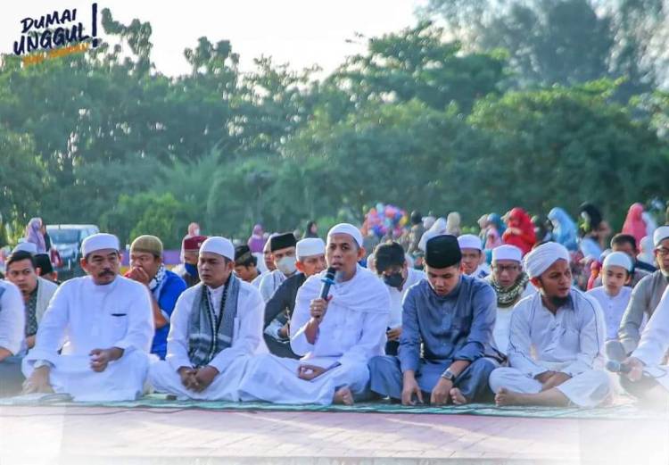 Idul Adha 1443 Hijriah, Walikota Dumai Sholat Eid di Taman Bukit Gelanggang