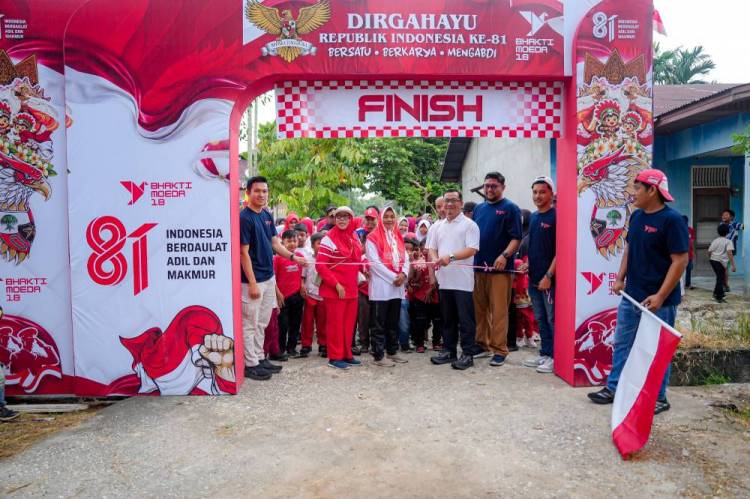 Jalan Santai Warga RT 18 Purnama Dumai Meriah, Tempuh Rute 2,8 Kilometer