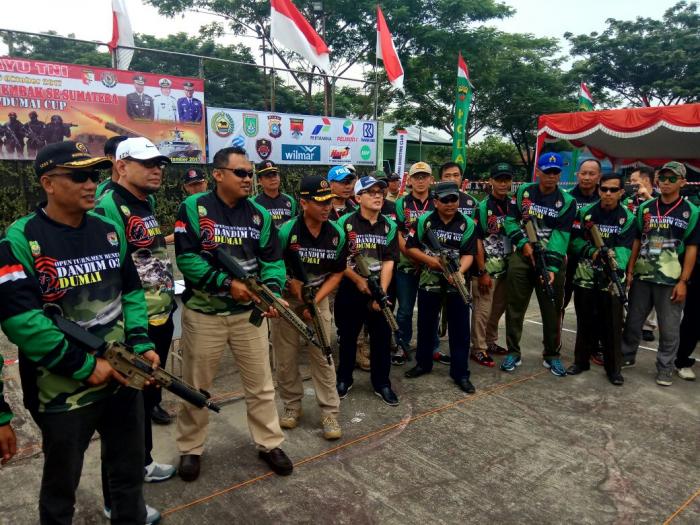 Dandim 0320 Dumai Buka Turnamen Tembak Se Sumatera 