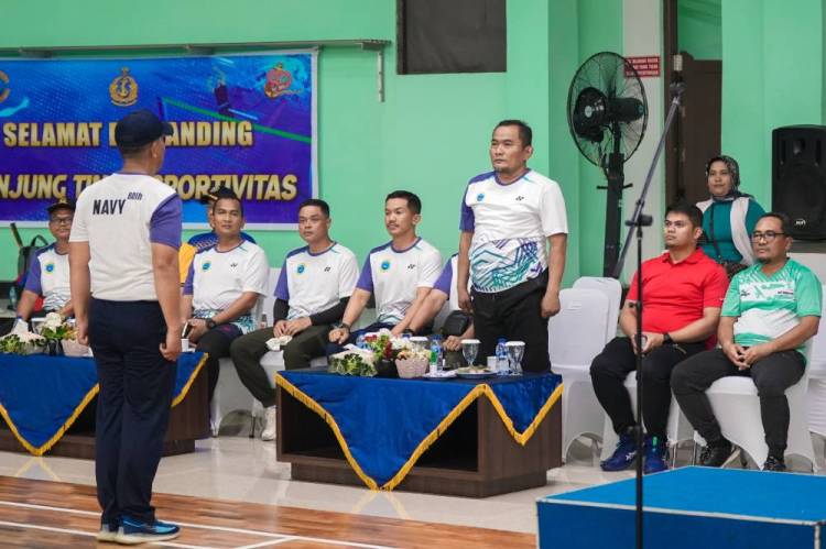 Turnamen Badminton HUT TNI AL ke-80 di Dumai Jadi Ajang Silaturahmi Instansi