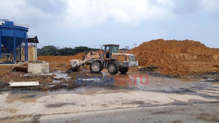 PT Bukara Tumpuk Limbah Produksi Bleaching Earth di Kawasan Industri Dumai